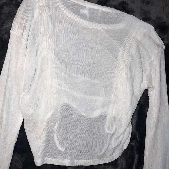 Princess Polly Zoey Sheer Top Size 2 - Picture 16 of 16